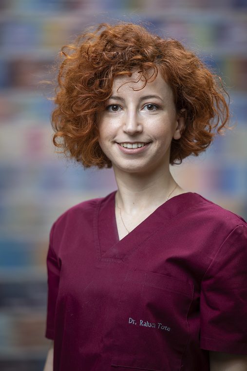 Dr. Raluca Tote